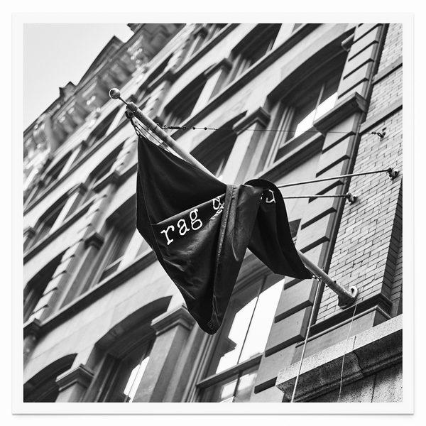 Tirage seul — Tirage d'art noir et blanc Rough Street 8, New York City, PRLXY